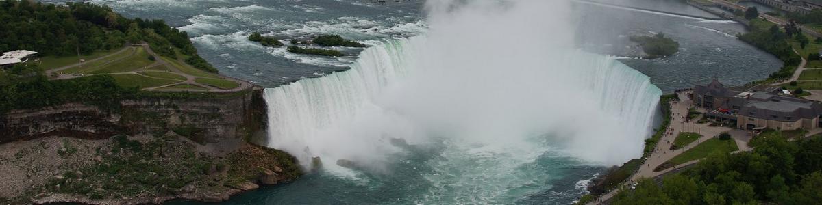 4597_Skylon_Niagara-Falls