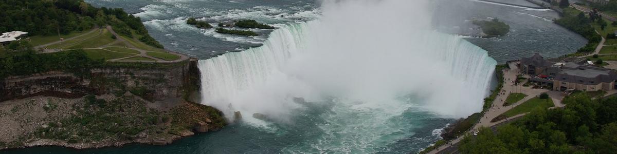 4597_Skylon_Niagara-Falls